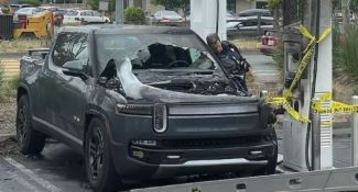 Rivian Fire - 2.JPG